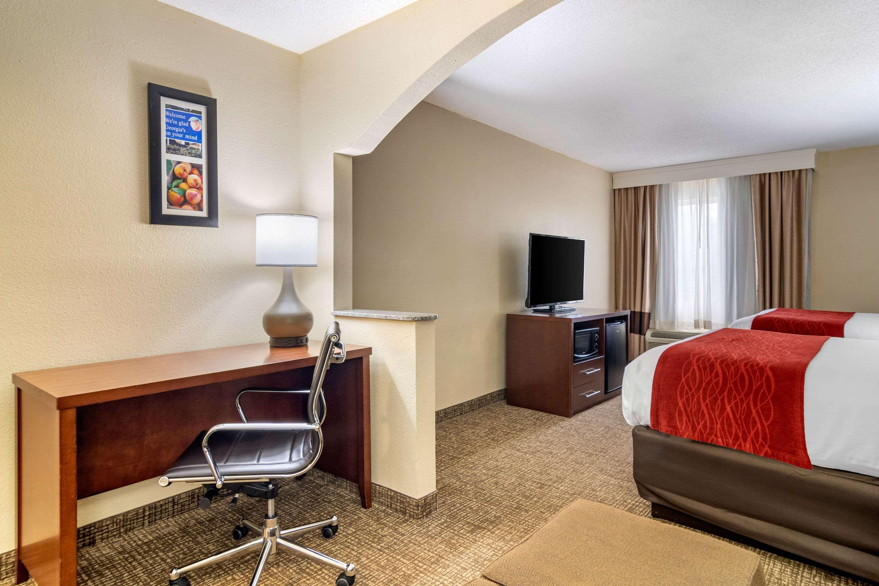 Comfort Inn & Suites Macon North I-75 Dış mekan fotoğraf