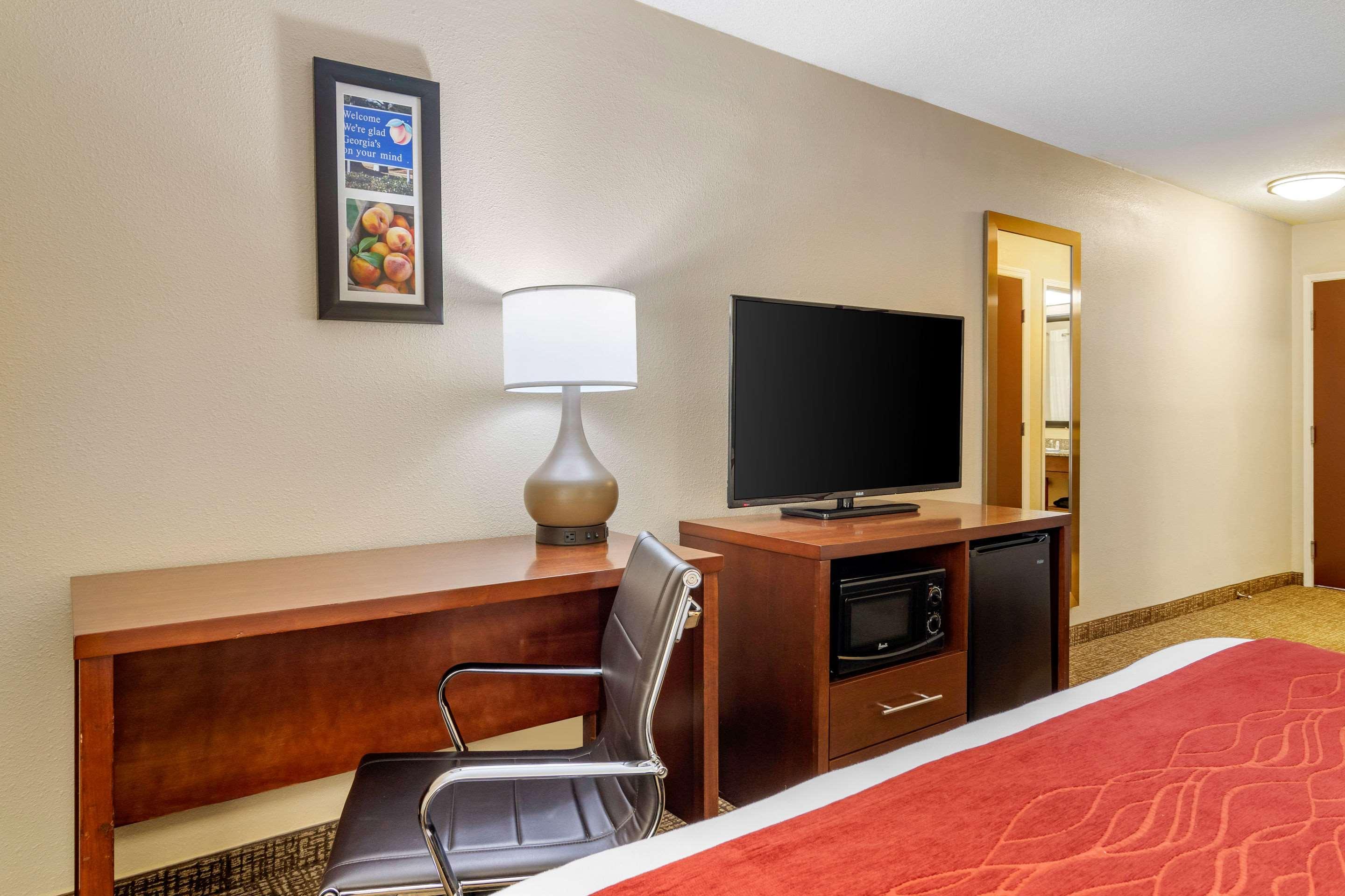 Comfort Inn & Suites Macon North I-75 Dış mekan fotoğraf