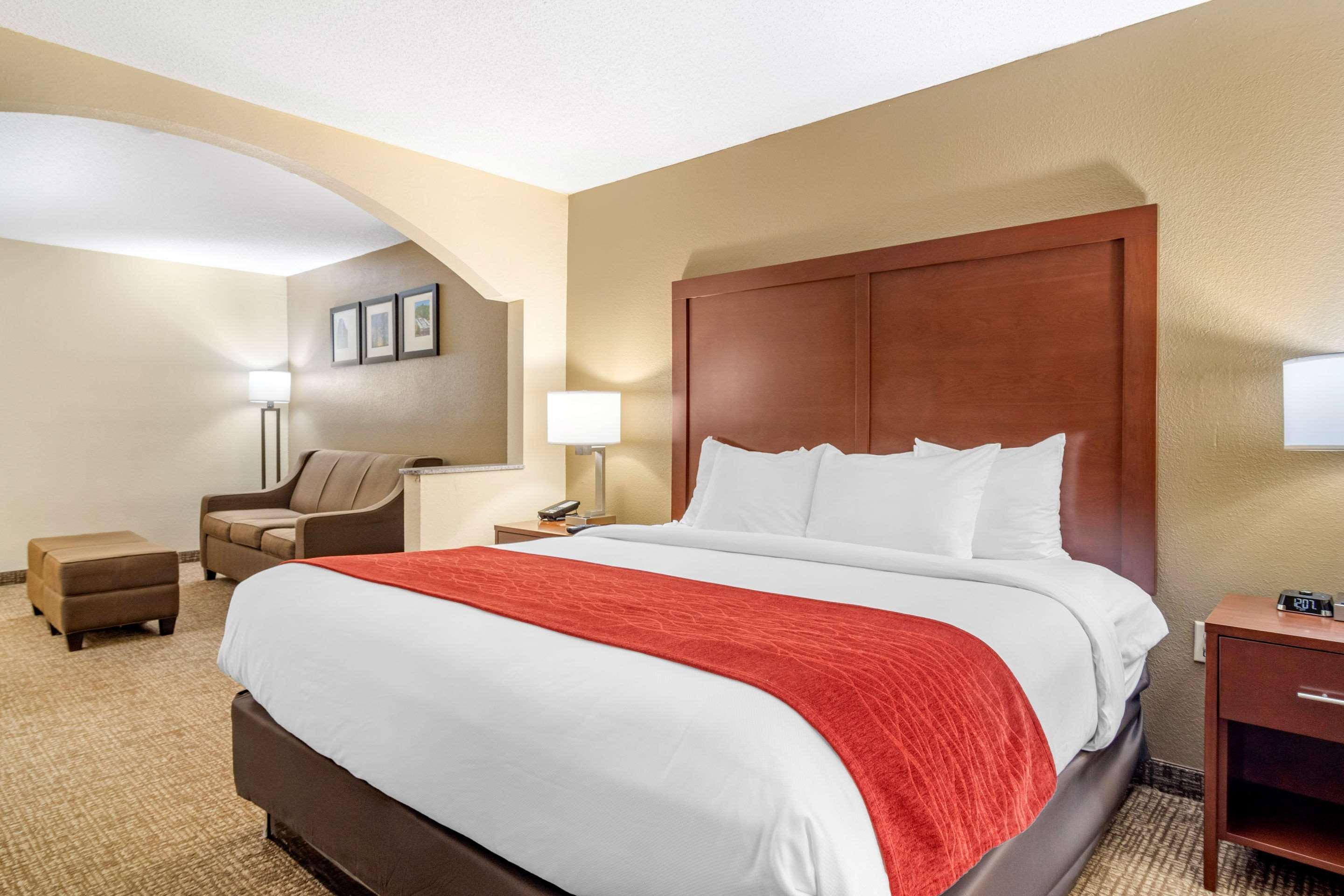 Comfort Inn & Suites Macon North I-75 Dış mekan fotoğraf