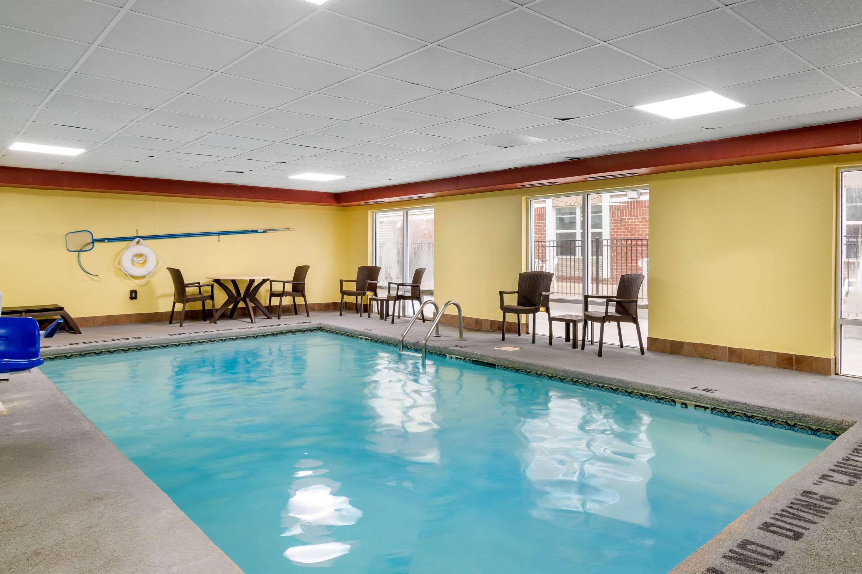 Comfort Inn & Suites Macon North I-75 Dış mekan fotoğraf